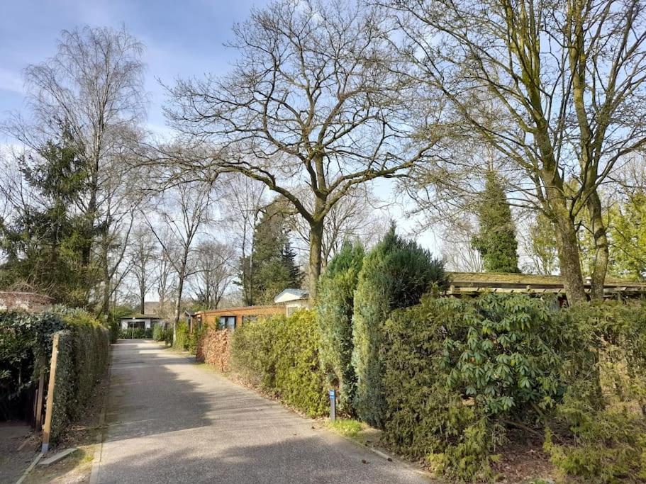 Gezellig Ingerichte Blokhut Op Een Rustig Park! Putten Kültér fotó